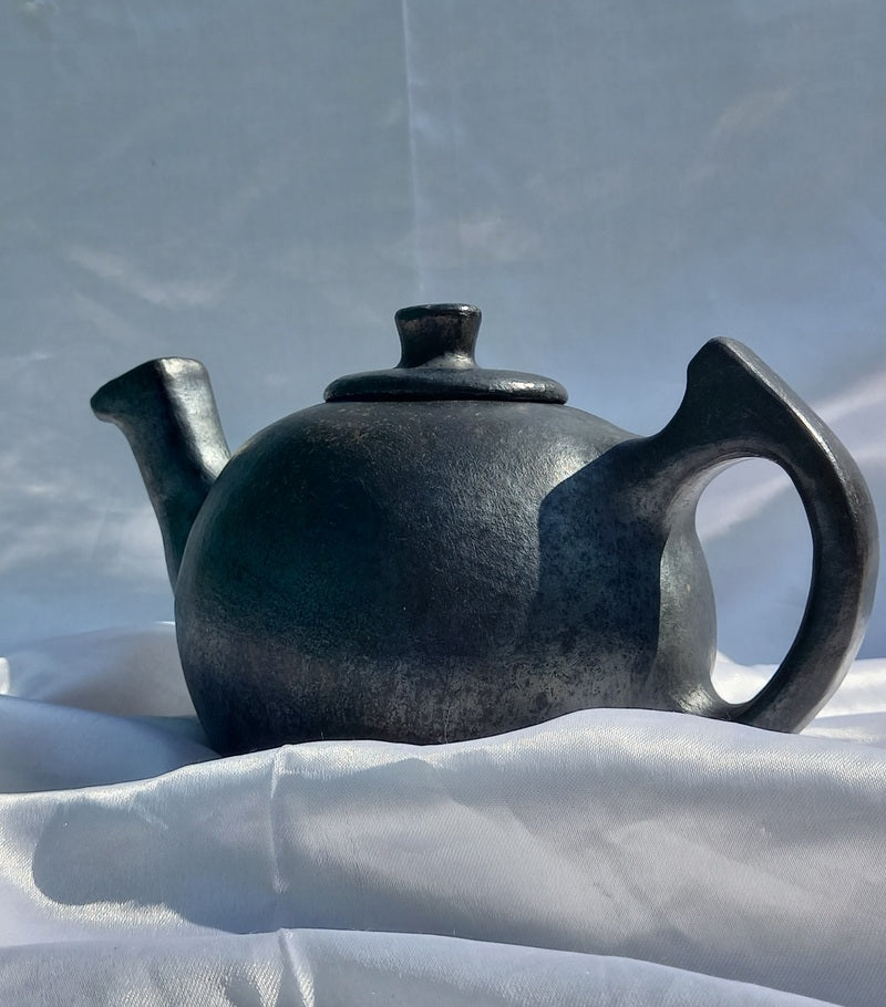 Nungbi Black Clay Tea Pot