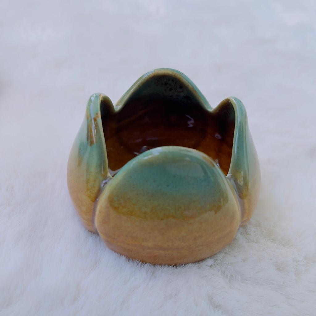 Tulip T-Light Holder