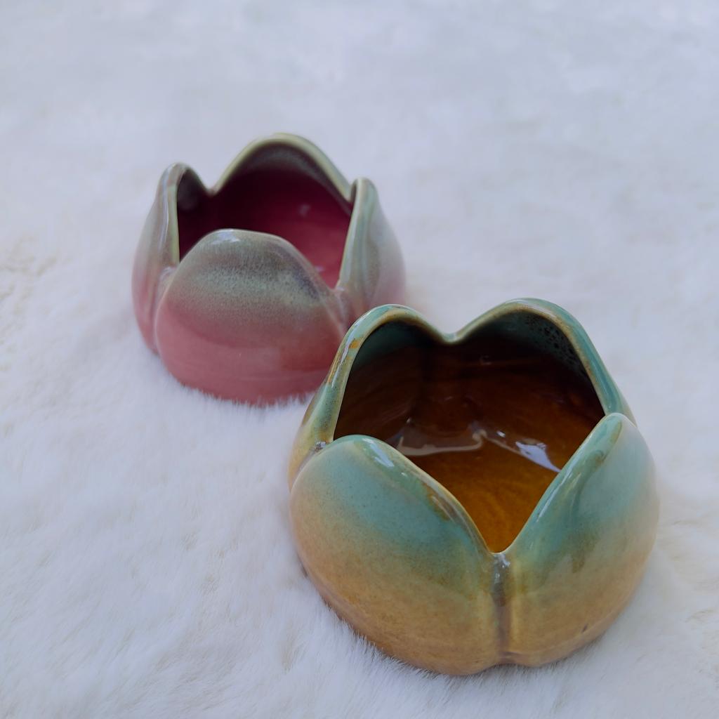 Tulip T-Light Holder