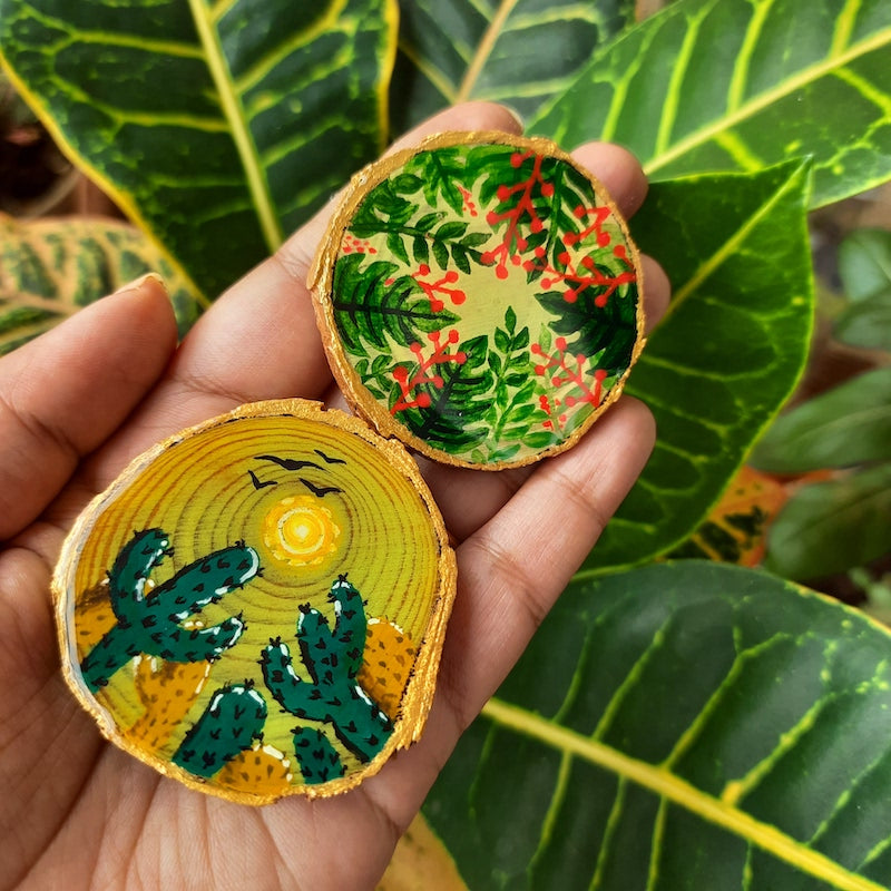 Flora Fauna Wooden Handpainted Magnets (Pack of 2)
