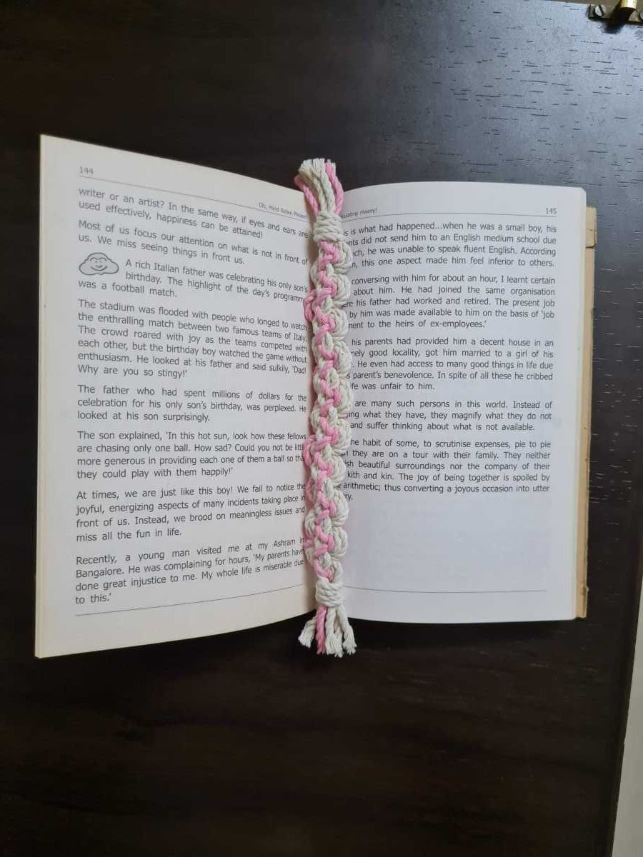 Macrame Bookmarks