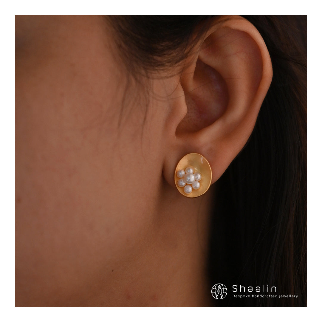 Floral Pearl Earrings