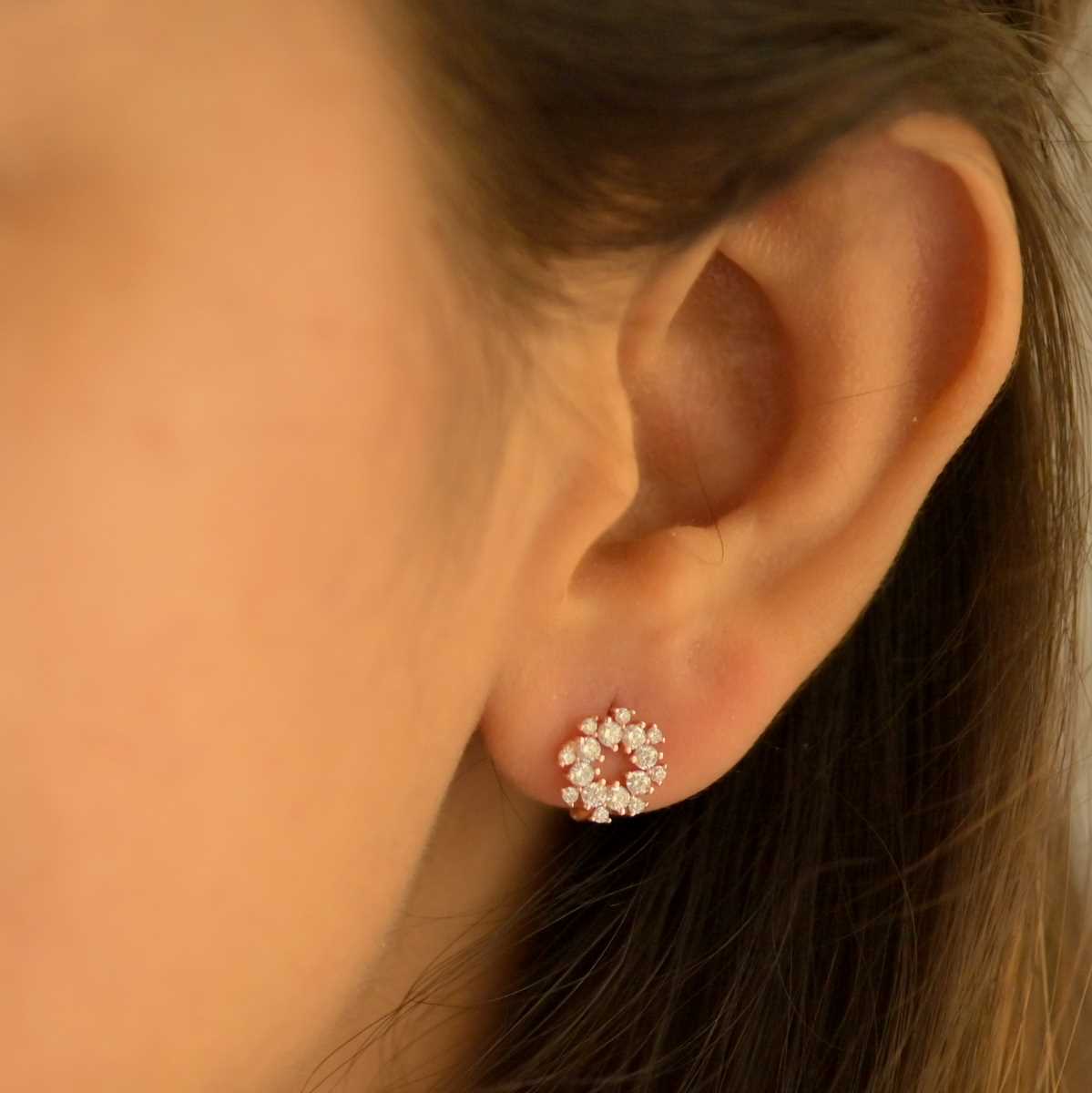 Pretty Studded Round Shaped Earrings