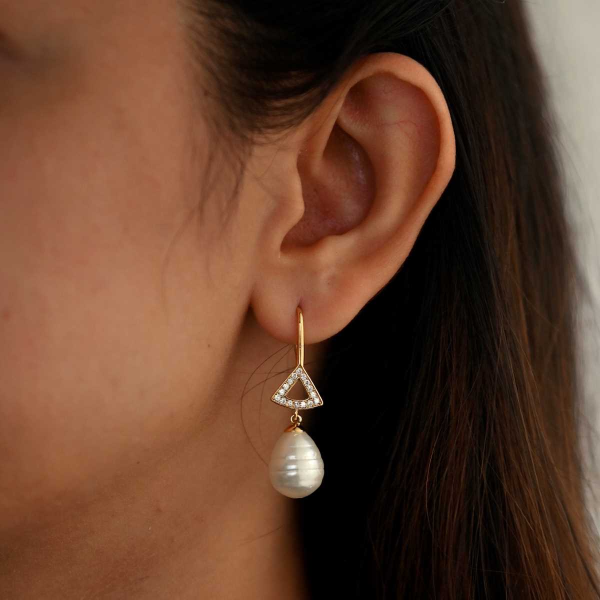 Triangular AD Pearl Drop Earrings