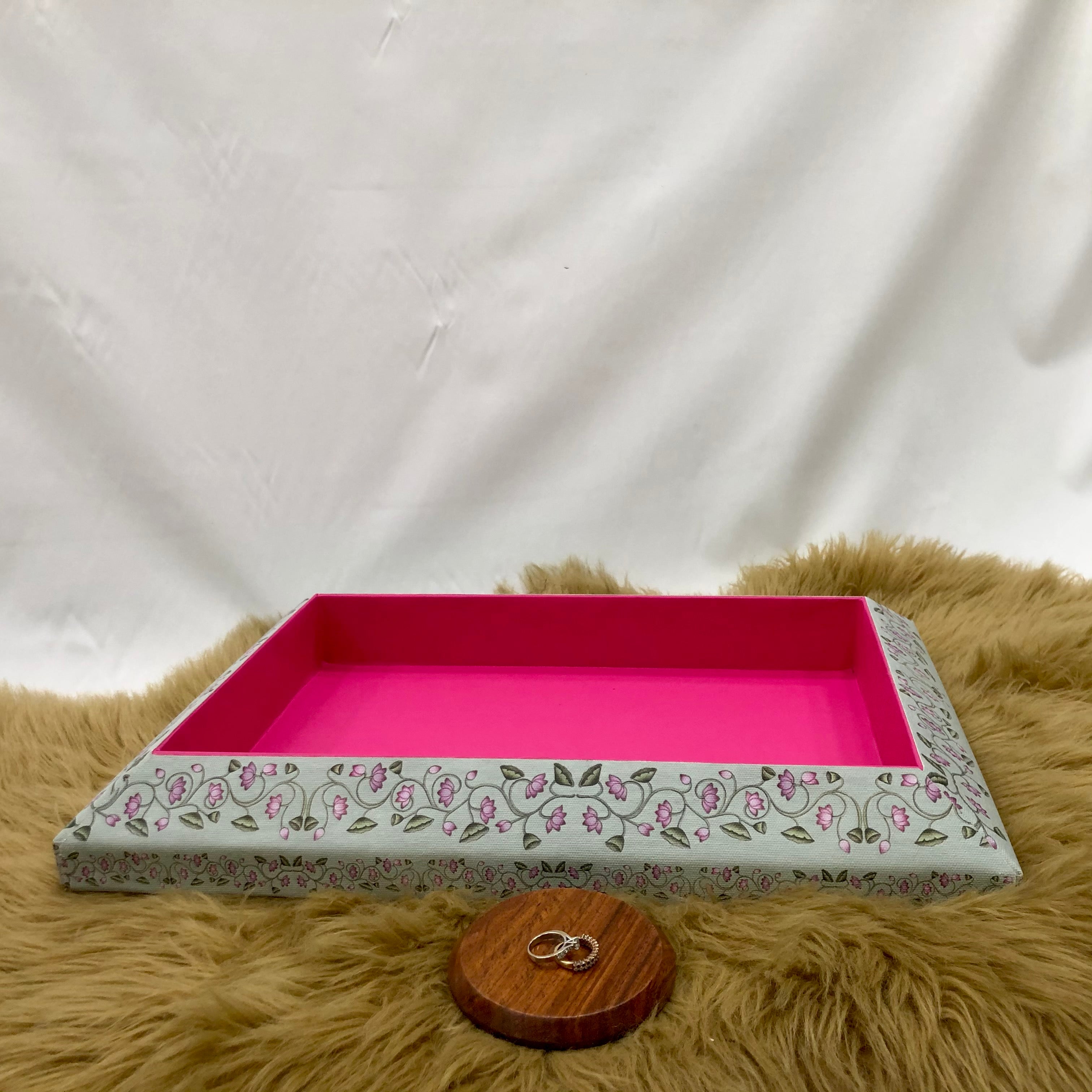 Garnet Green Trousseau Tray (Large)