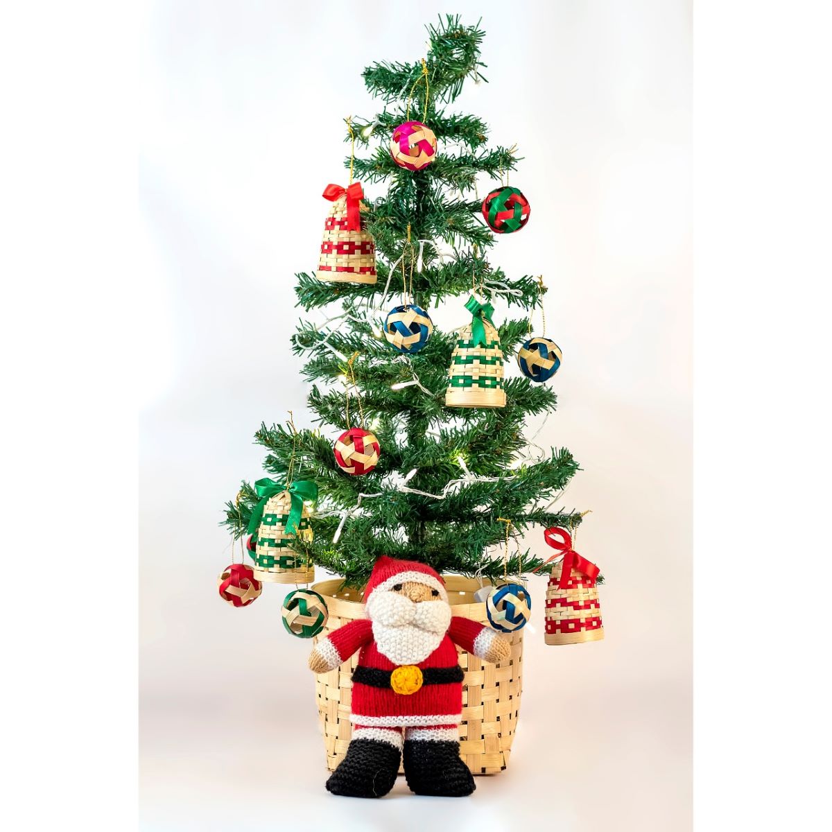 Bamboo Handmade Christmas  Ornaments/ Christmas Decor (Set Of 6 Pieces)