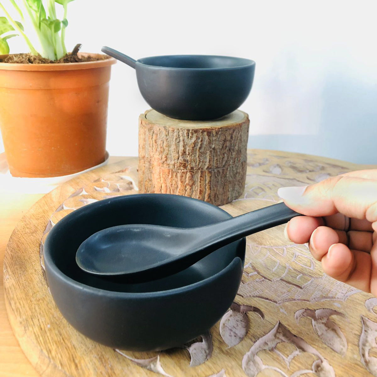 Handmade Ceramic Soup Bowl with Spoon (Set of 4)