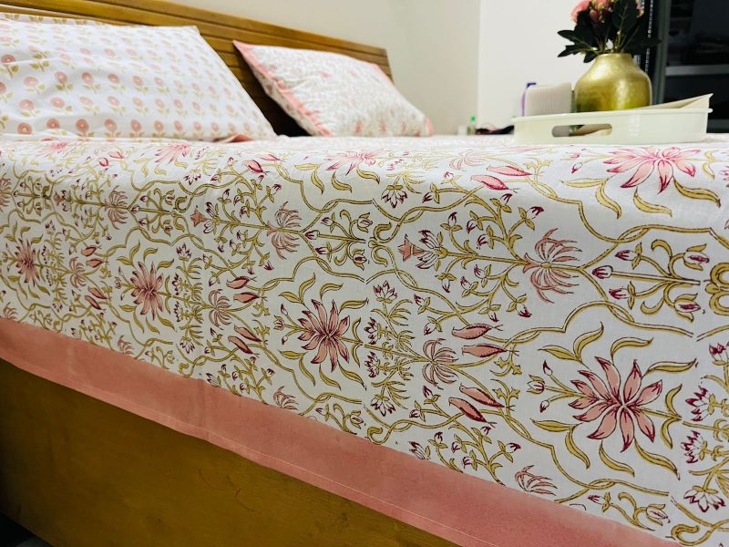 Peach Little Birdies Premium Cotton Bedsheet