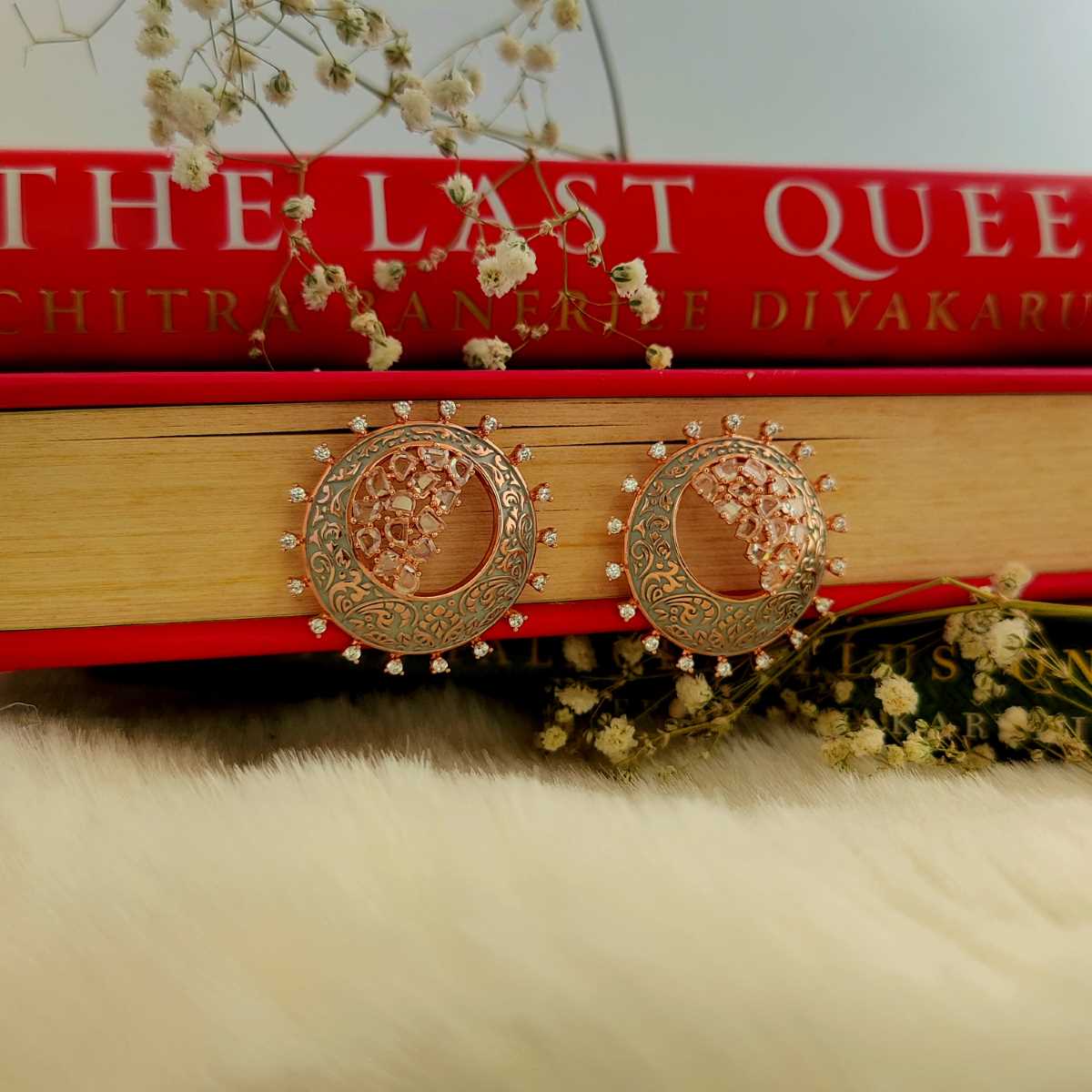 Beautiful Round Shaped Earrings