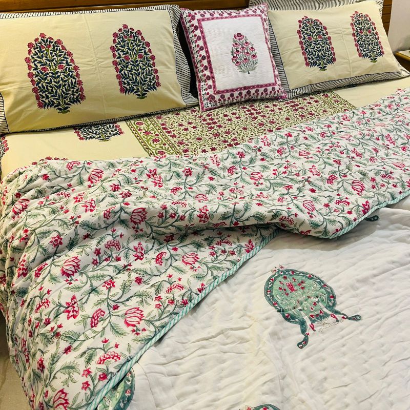 Green Mughal Print Cotton Quilt
