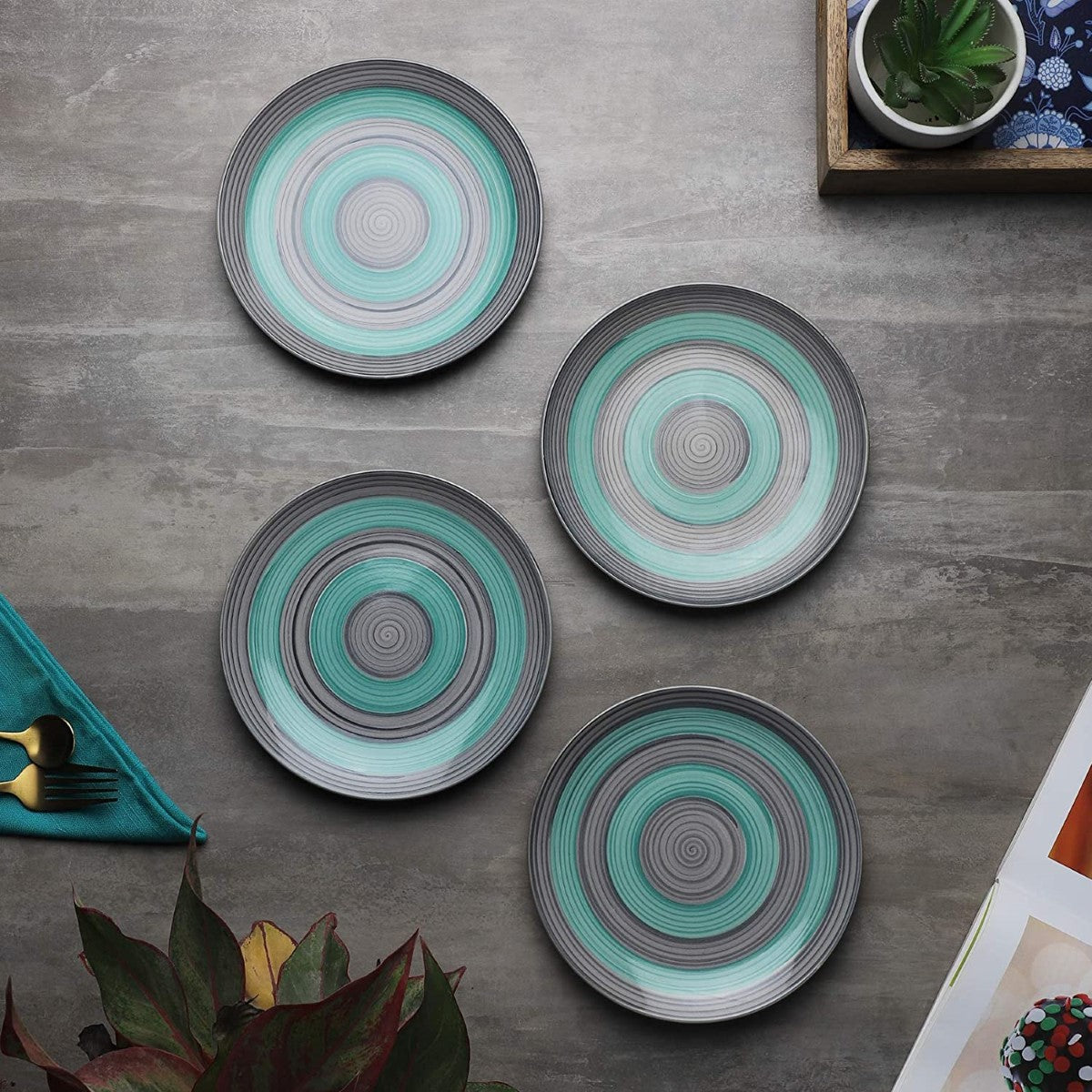 Ceramic Handpainted Quarter Plates (Set of 4)