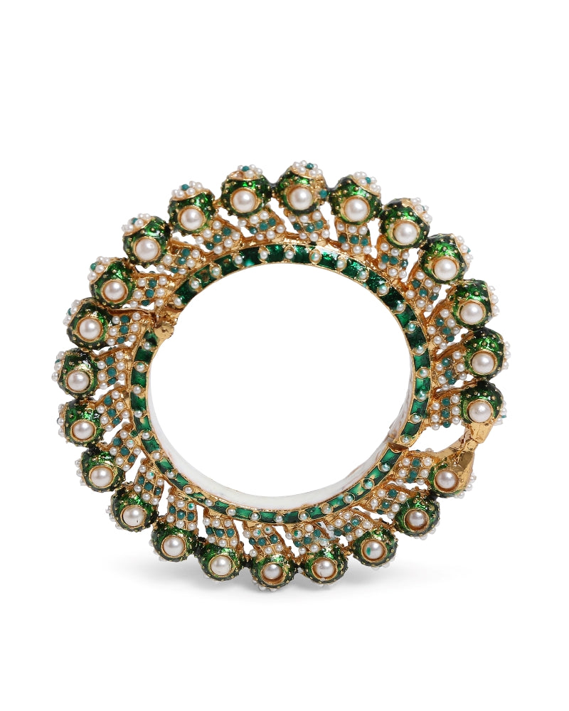 Green Rajwada Bangle with Pearls