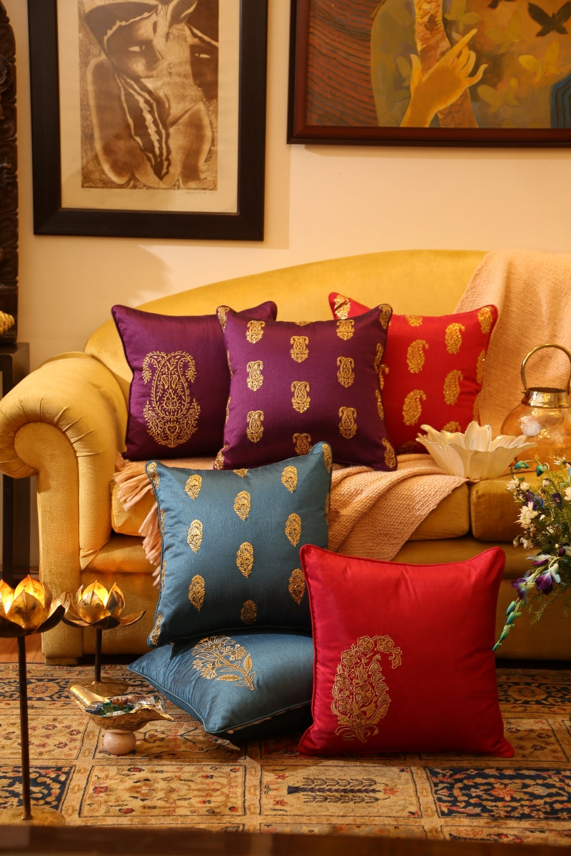 Double Paisley Design Cushion Covers (Set of 2)