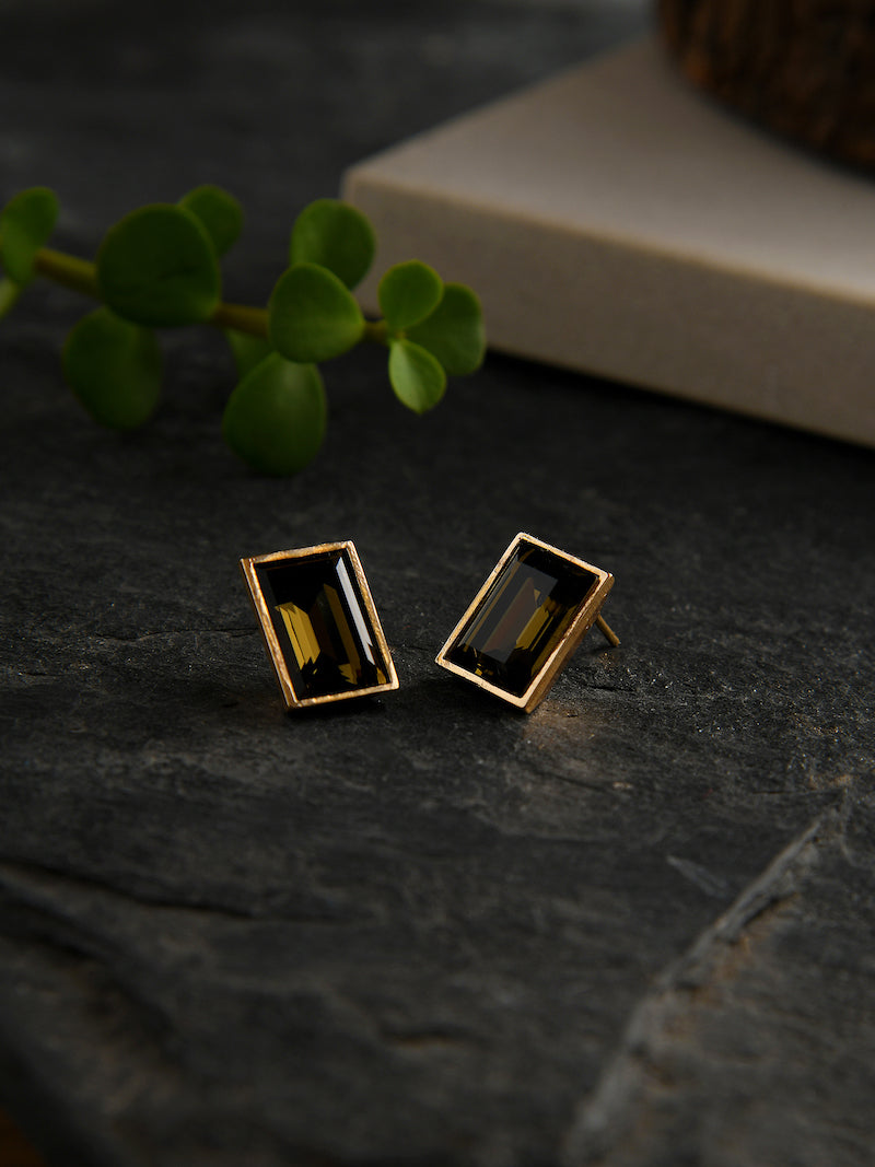 Elegant  Swarovski  Earrings with Crystal Jet Stone