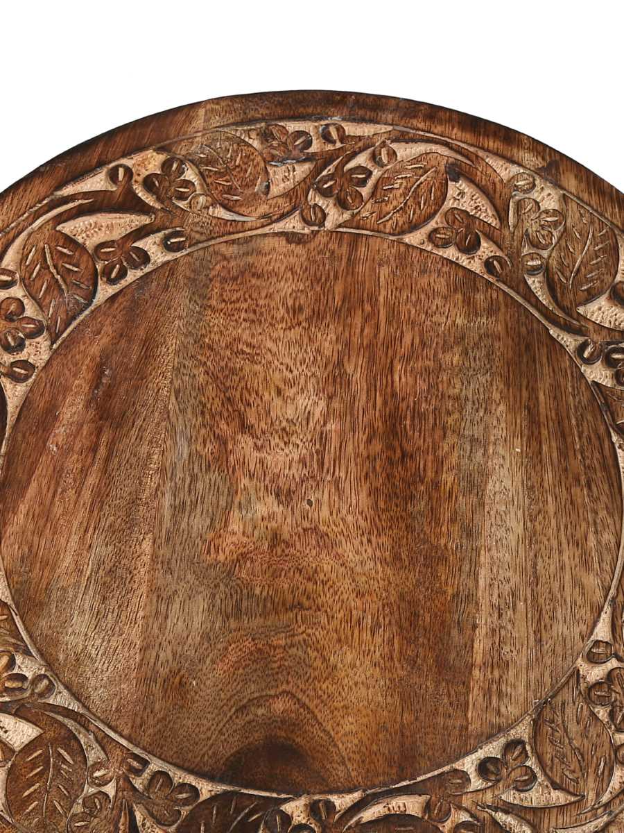 Mango Wood Chopping/Cheese Board With Carved Flower Border