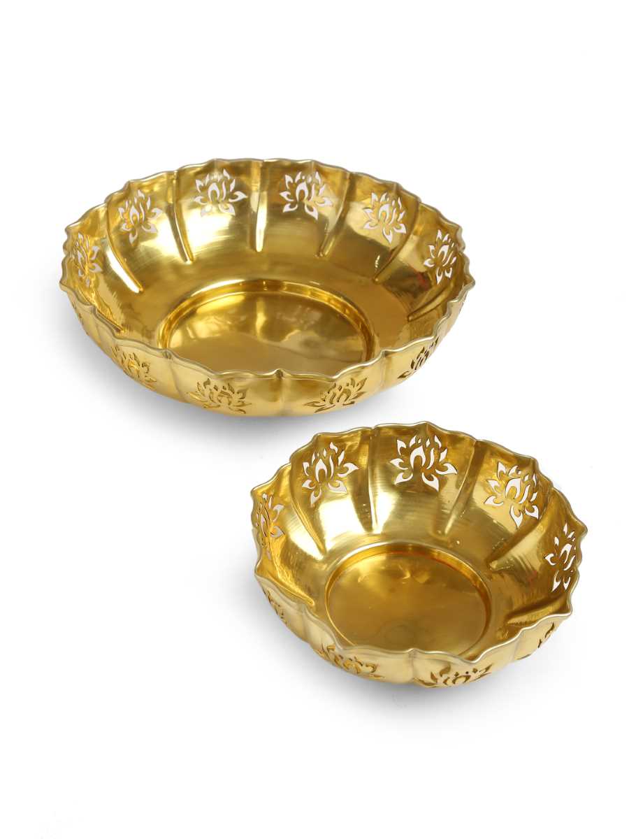 Lotus Motif Urlis (Set Of 2)