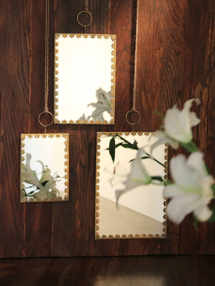 Wall Mirrors With Metal Details (Set Of 3)
