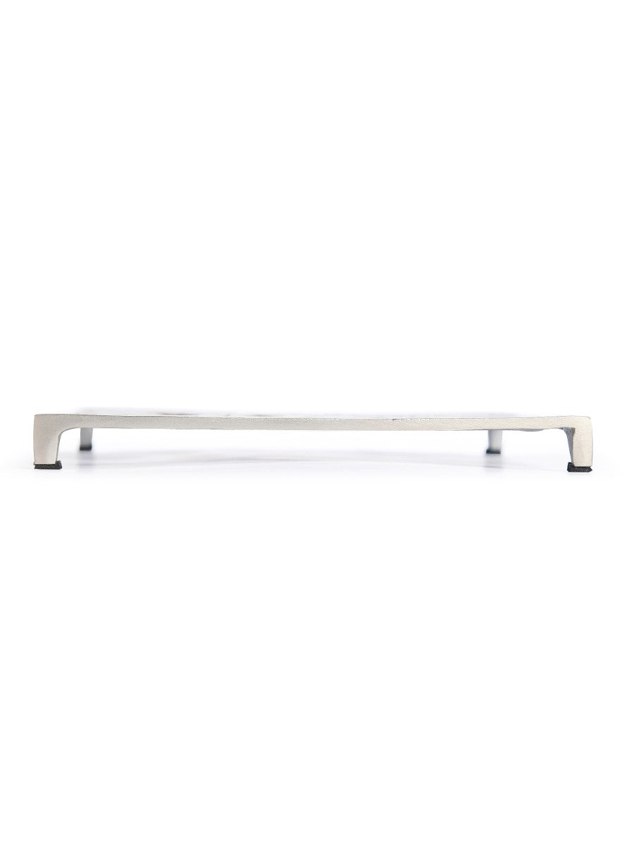 Leaf Design Square Trivet In Matt Silver