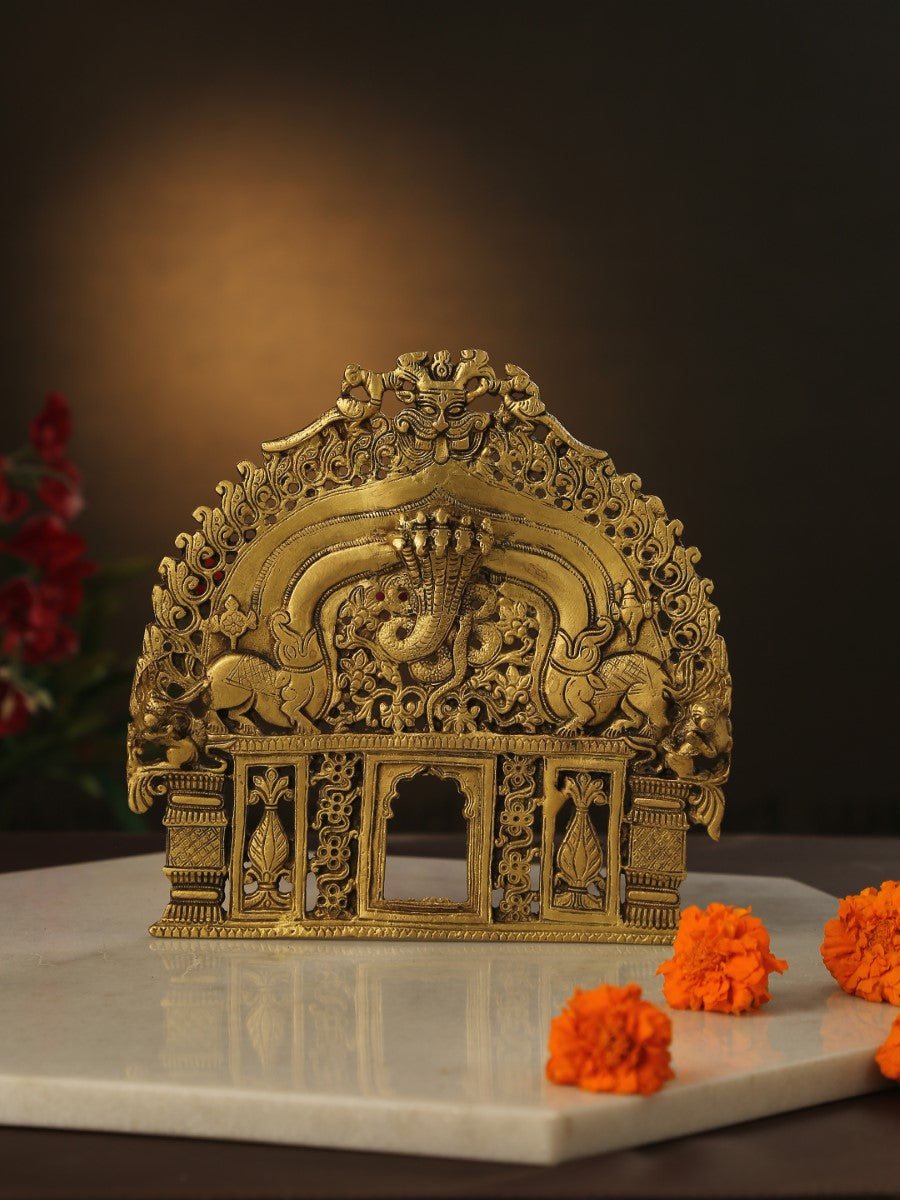 Bhujang Design Prabhavali In Brass