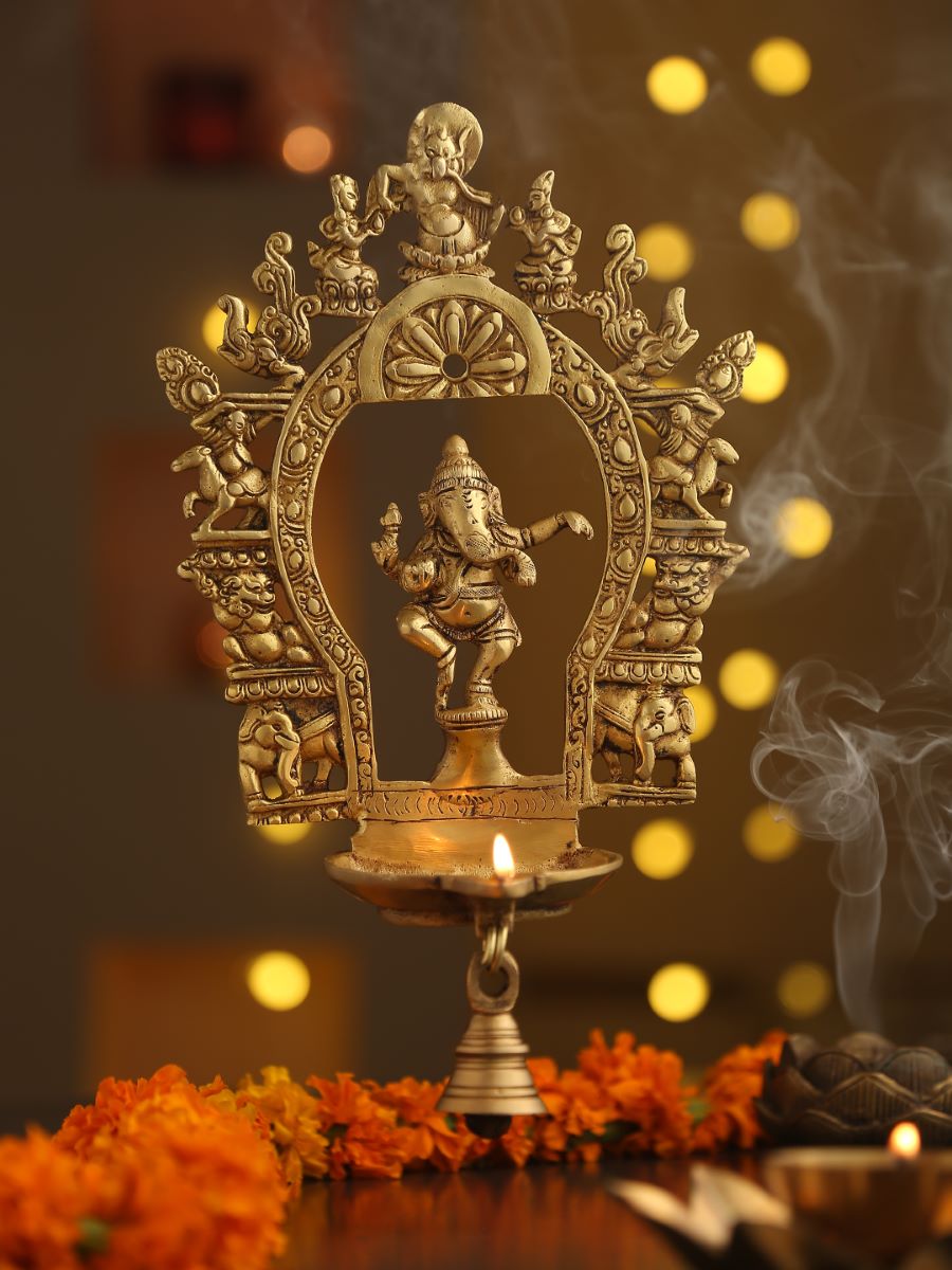 Brass Prabhavali With Dancing Ganesha & Diya With Bell