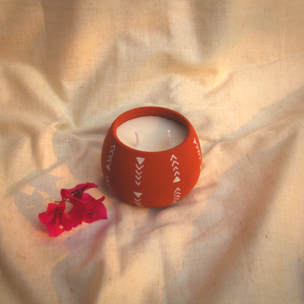 Arrows Handpainted Terracotta Soy Wax Candle With Dual Wicks
