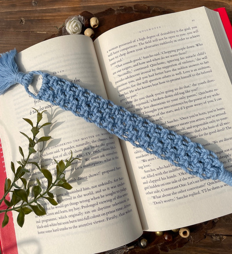 Handcrafted Knotted Natural Macrame Cotton Bookmark