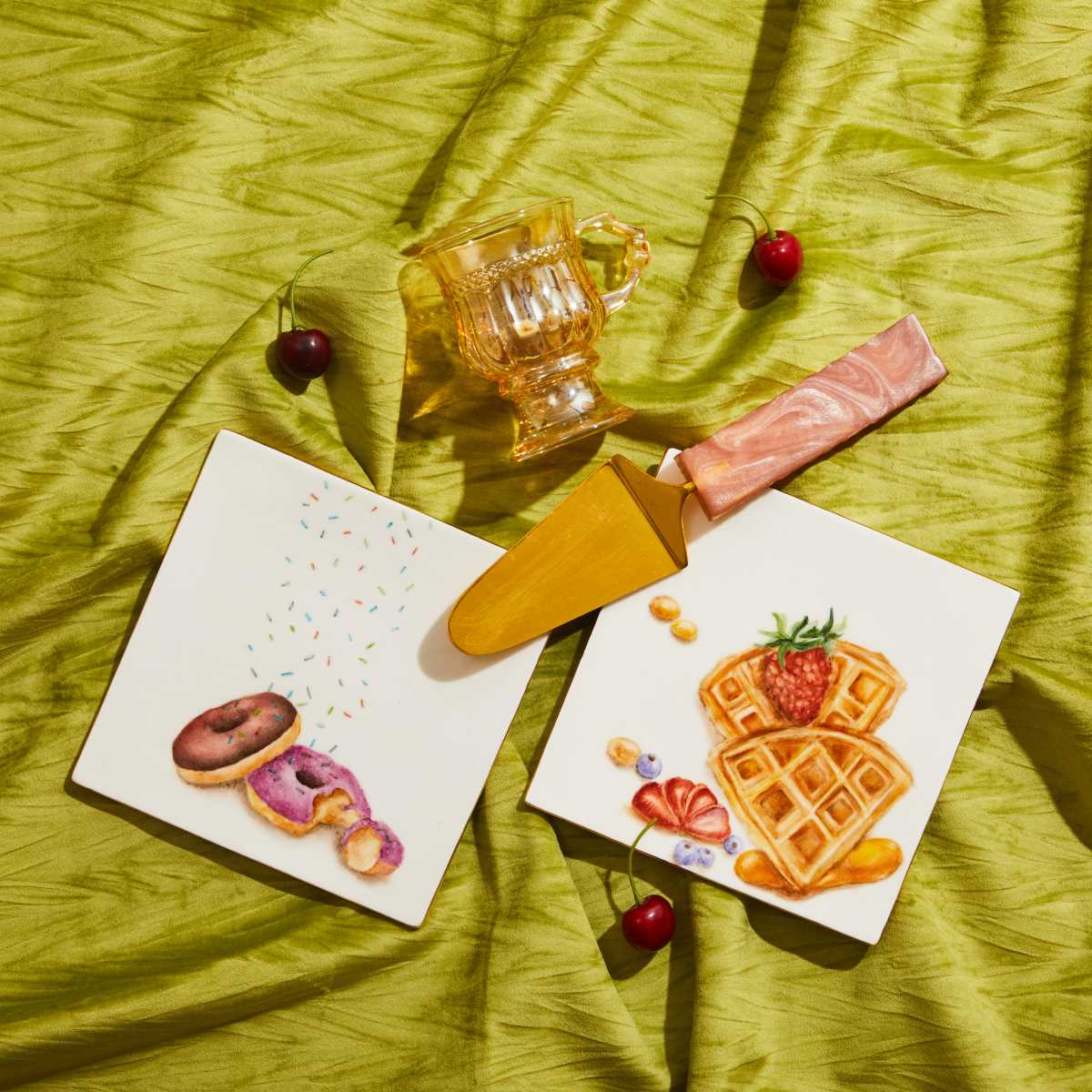 Bittersweet- Side Plates (Set of 2)