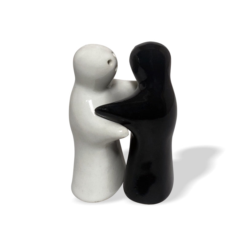 Hugging Couple Ceramic Salt & Pepper Shaker