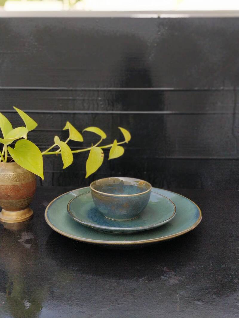 Glazed Dirty Green Dinner Plates & Bowl Set