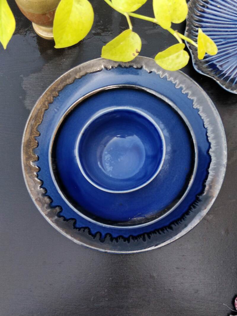 Glazed Blue Dinner Plates & Bowl Set