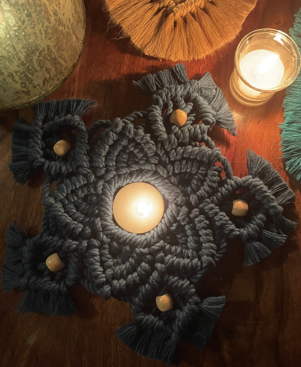 Handcrafted Knotted Candle Coaster-BLUE LOTUS