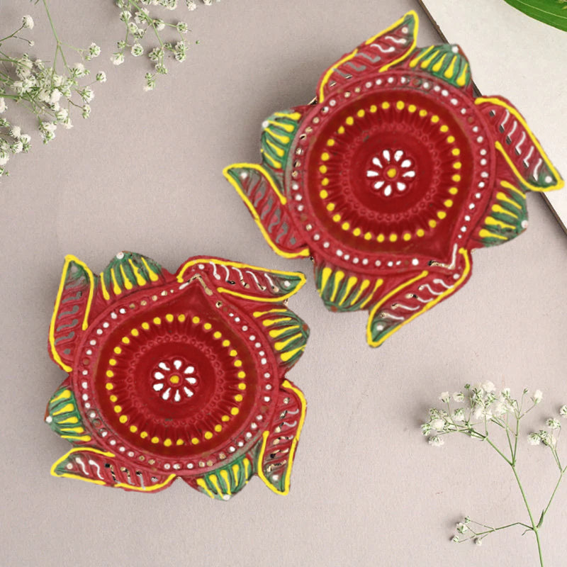 Hand Painted Terracotta Clay Diya for Diwali (Set of 3)
