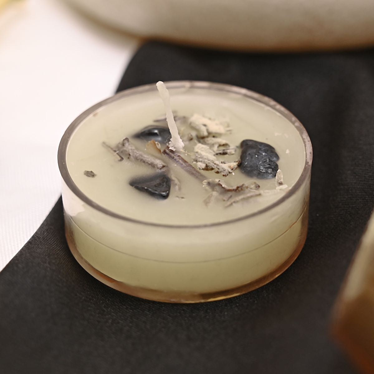 CocoVanilla Scented Bee's Wax Tea Light Candles (Set of 10)