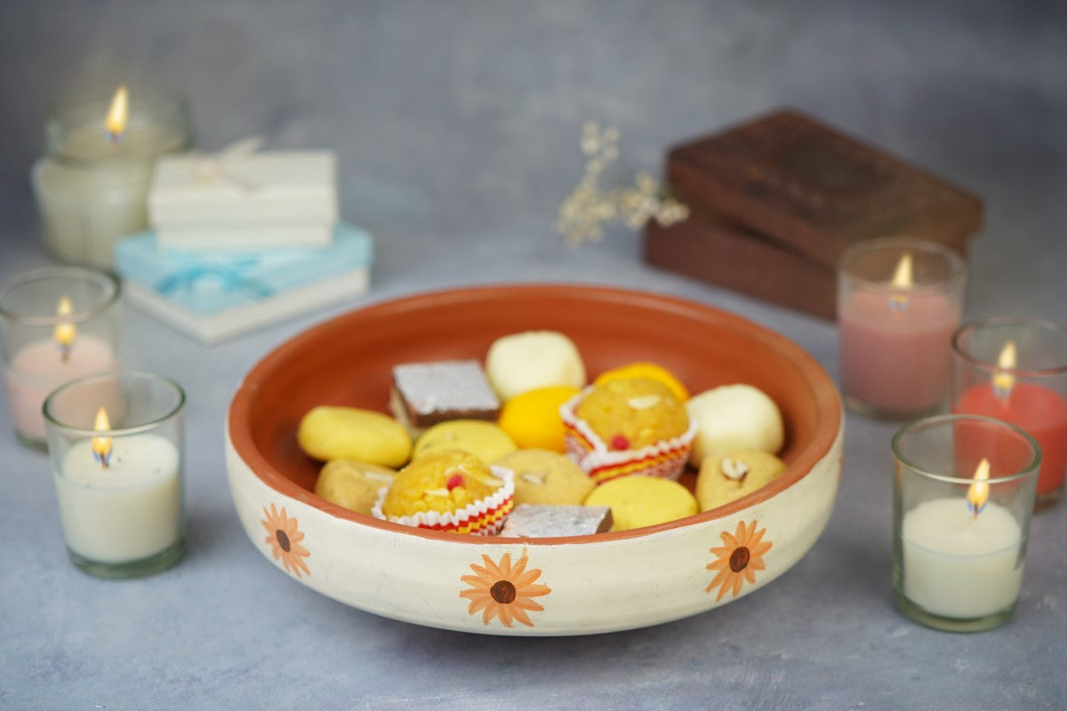 Sunflower Serving Bowl