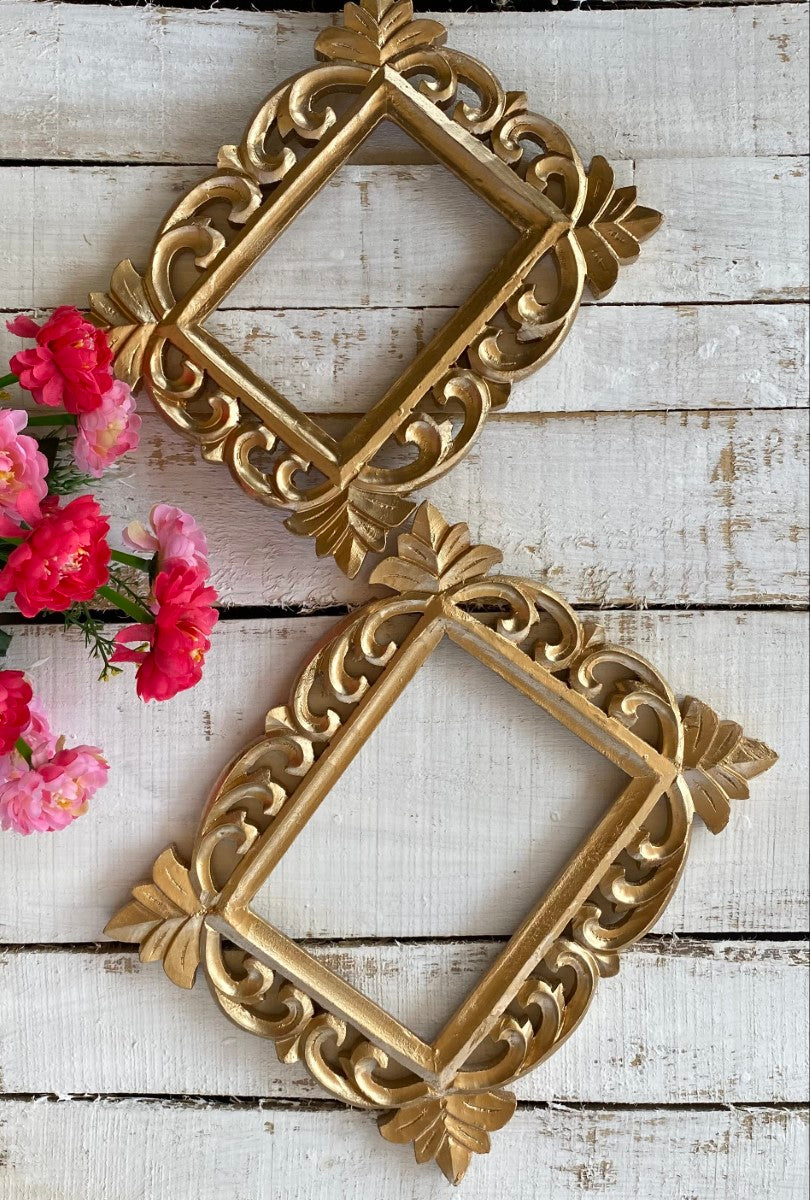 Bright Golden Rectangular Wall Frame (Set of 2/4)
