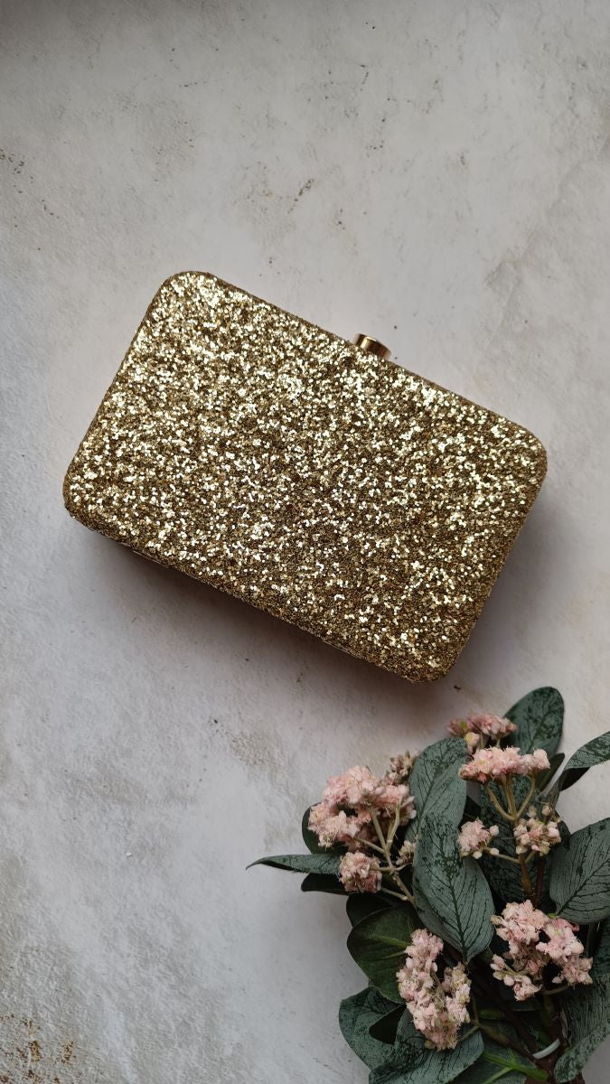 The Sparkle Clutch
