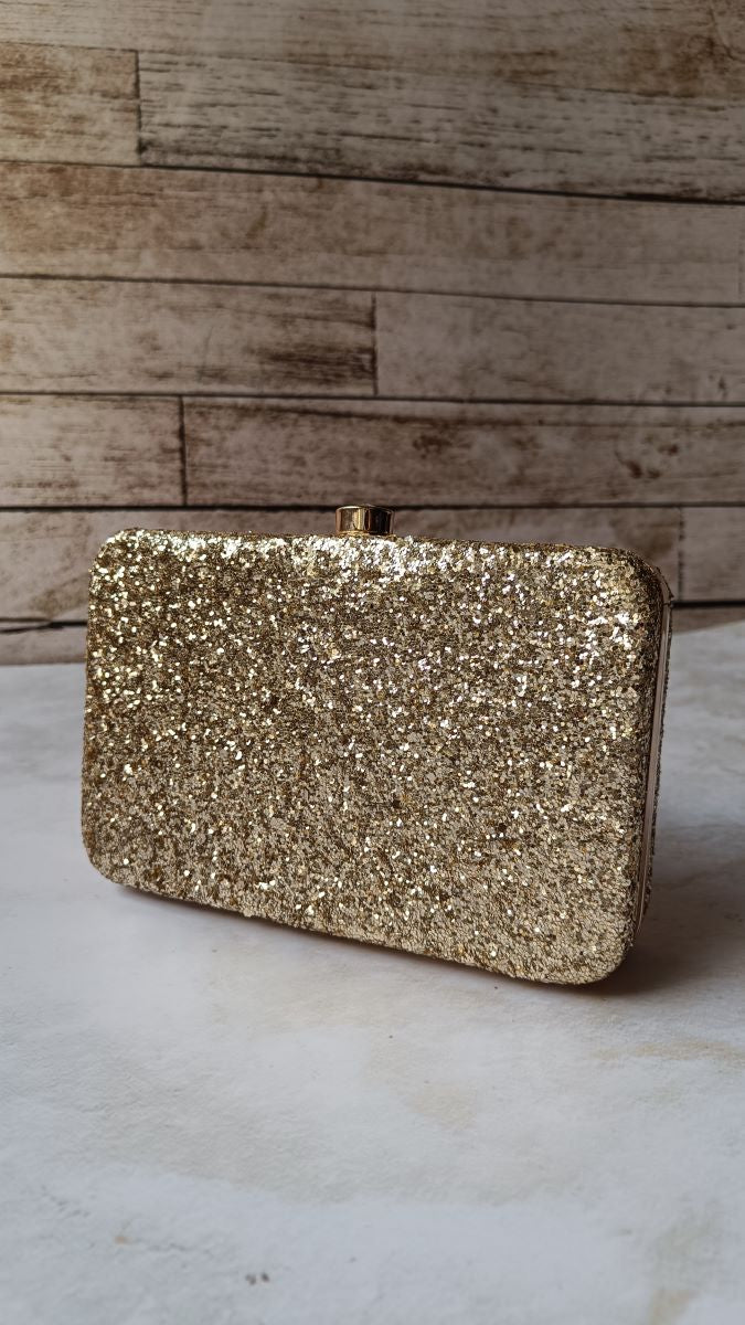 The Sparkle Clutch