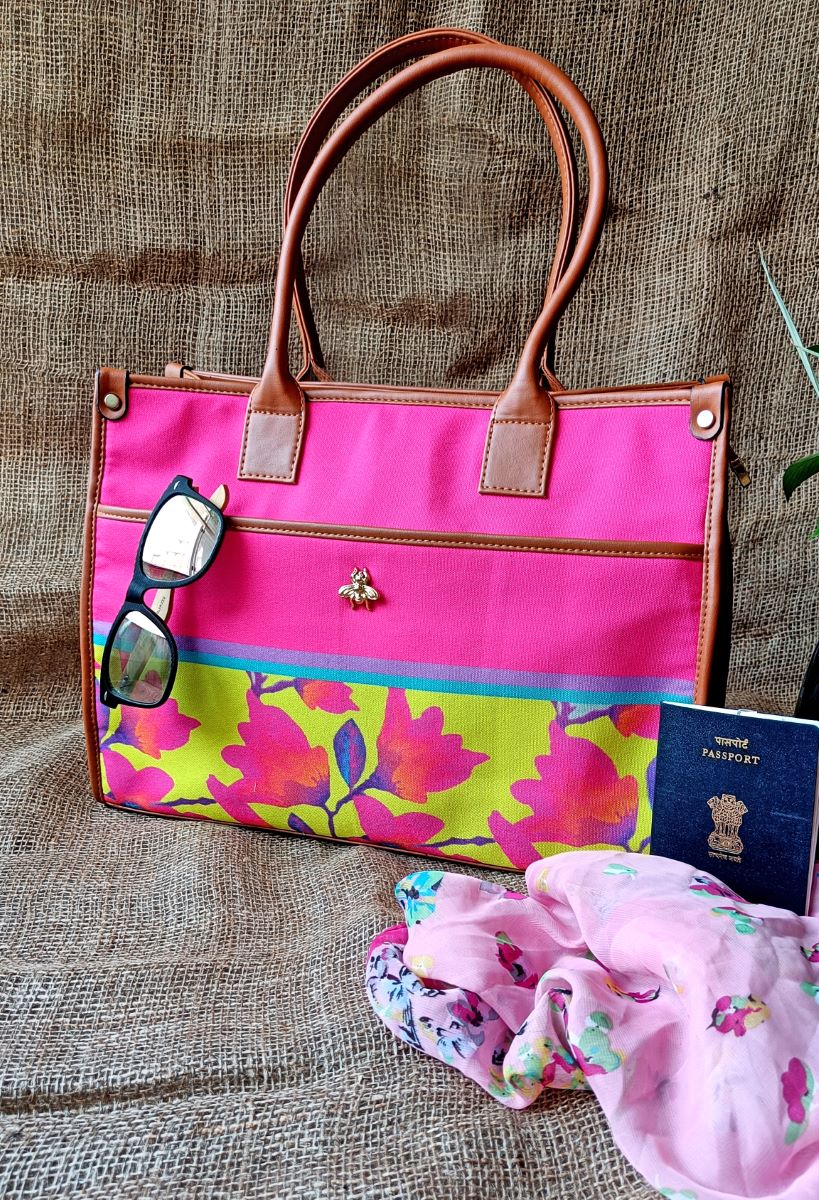 The Twilight Tote Bags With Front Pockets