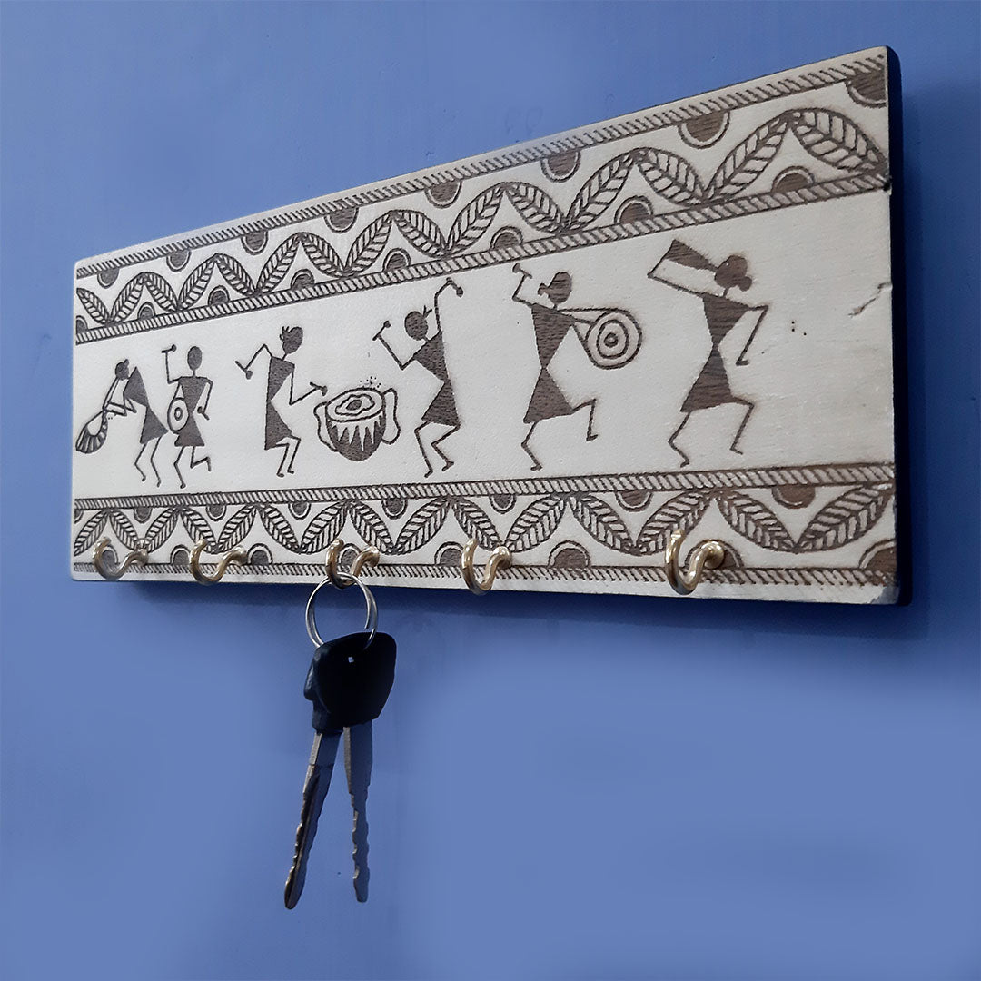 Traditional Wooden Key Hanger