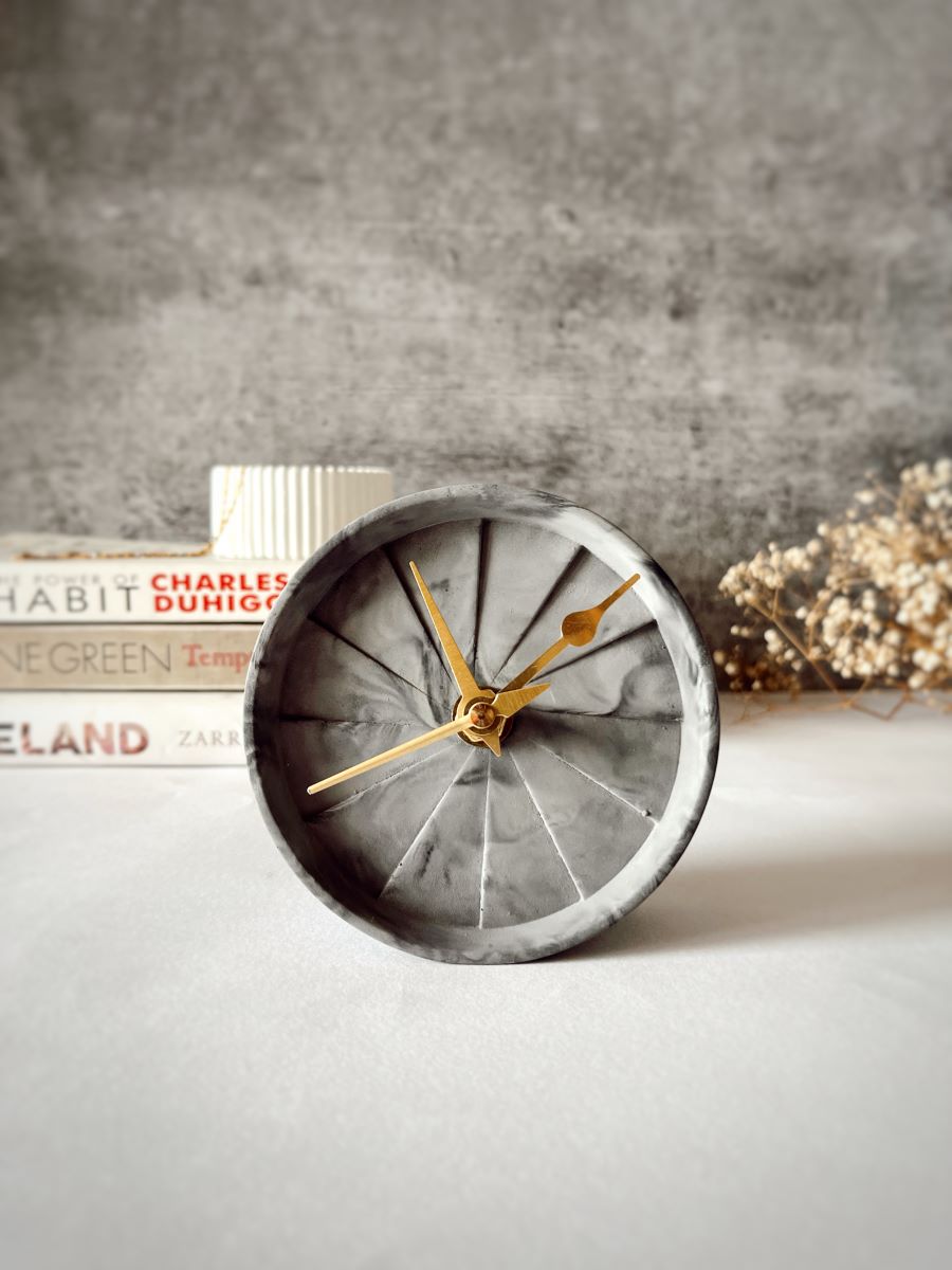 Handmade Concrete Desk Clock