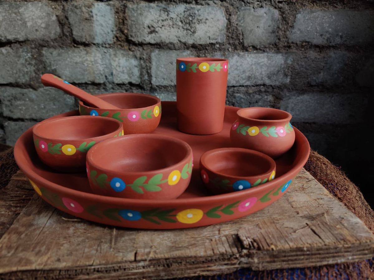 Handpainted Terracotta Thali Set