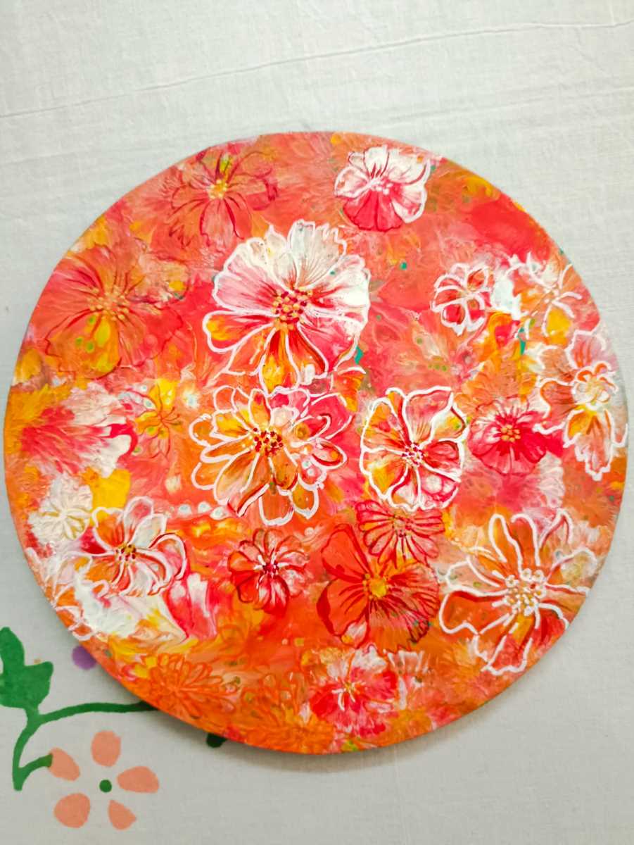 Handpainted Textured Floral Plate- 8"