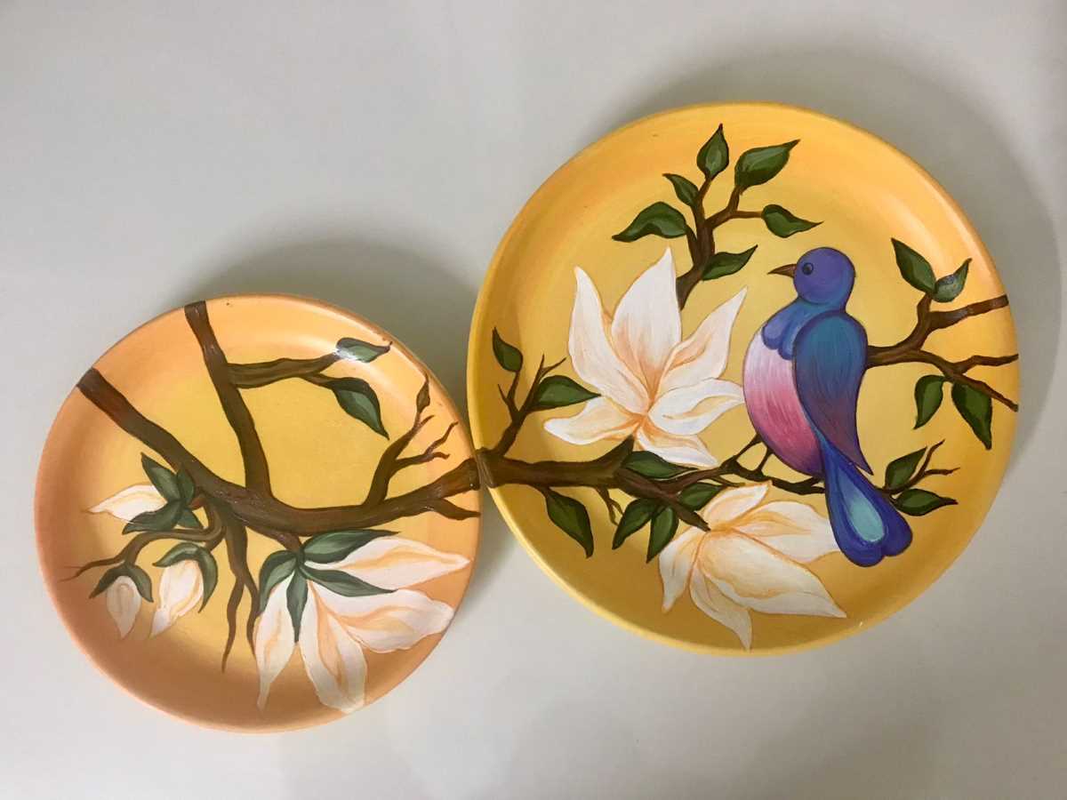 Handpainted Floral Bird Continuity Wall Plates Set-8" & 10"