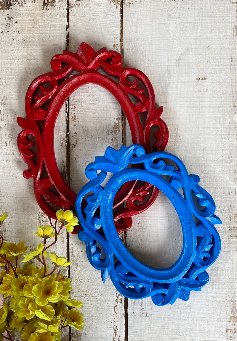 Bright Blue Red Oval Wall Decorative Frame Set