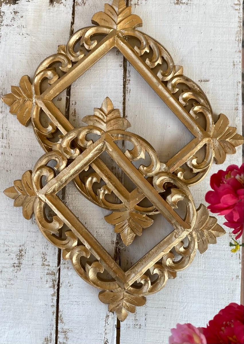 Bright Golden Rectangular Wall Frame (Set of 2/4)