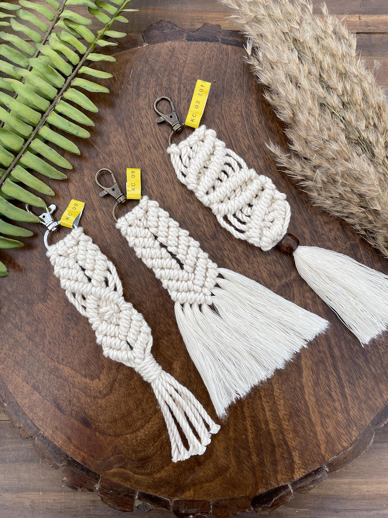 White Macrame Key Chain with Lobster Clasp