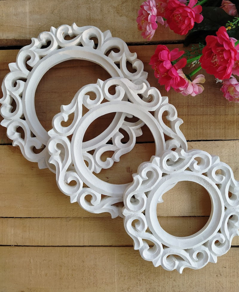 White Circular Wall Decorative Wooden Frame (Set of 3)