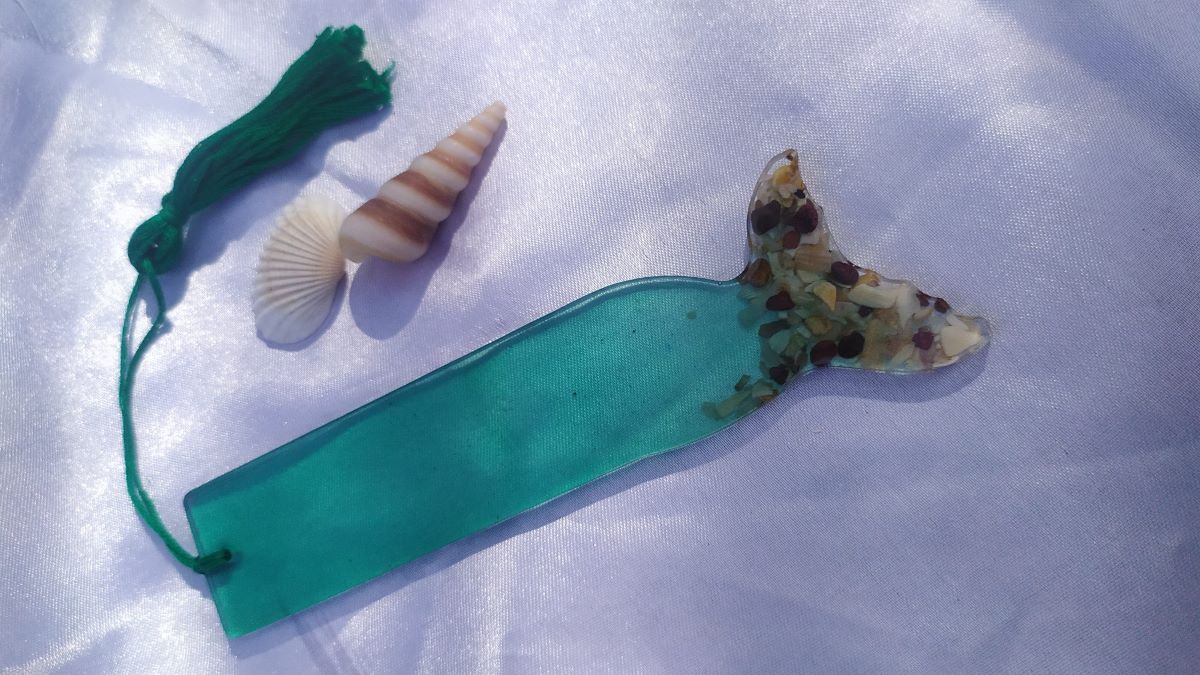 Resin Art Resin Mermaid Tail Bookmarks with Tassel