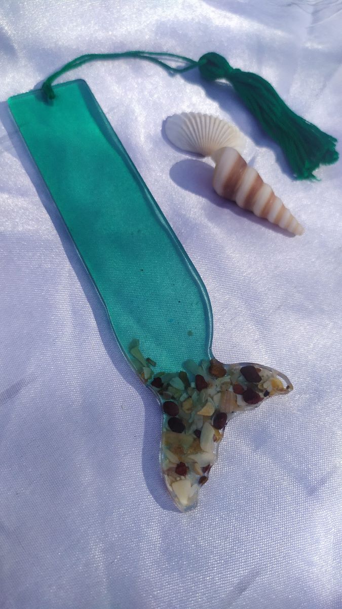 Resin Art Resin Mermaid Tail Bookmarks with Tassel