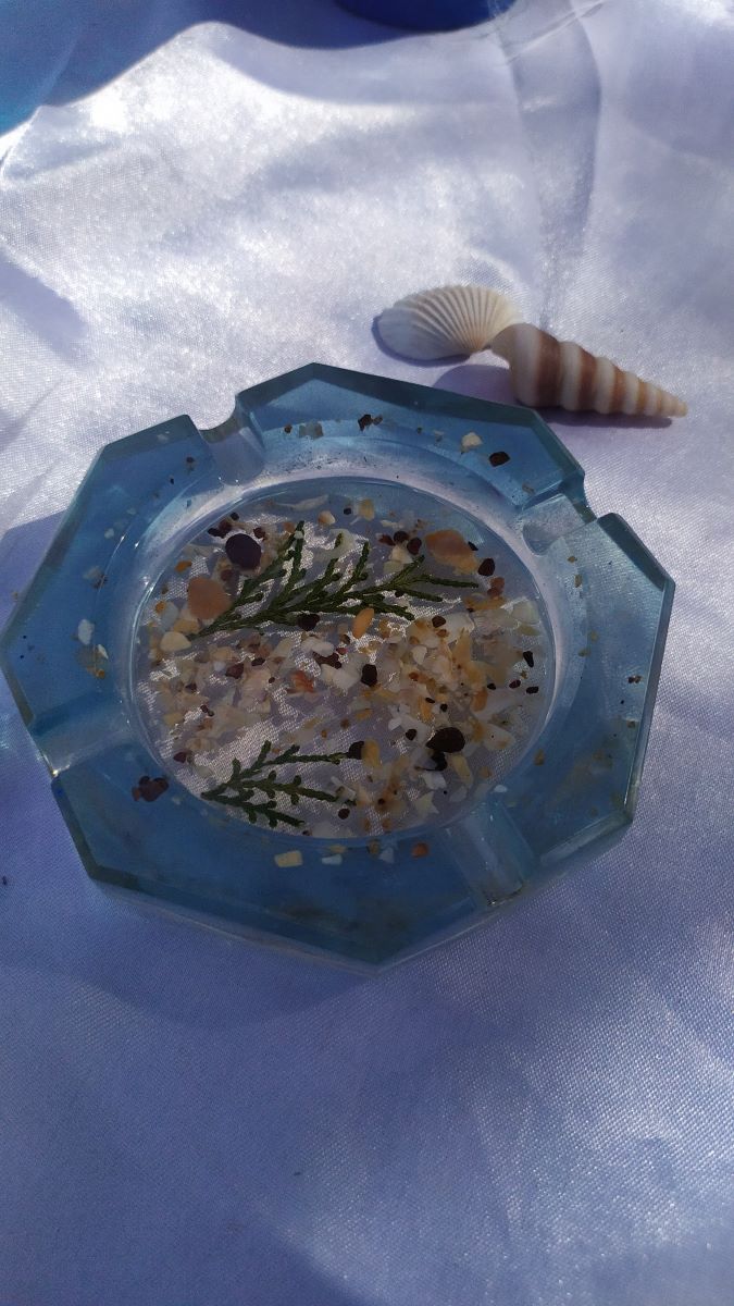 Resin Ash Tray